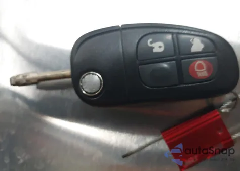 2003 Jaguar S-Type 4.2L V8 R from USA, damaged, VIN SAJEA03V131M56664